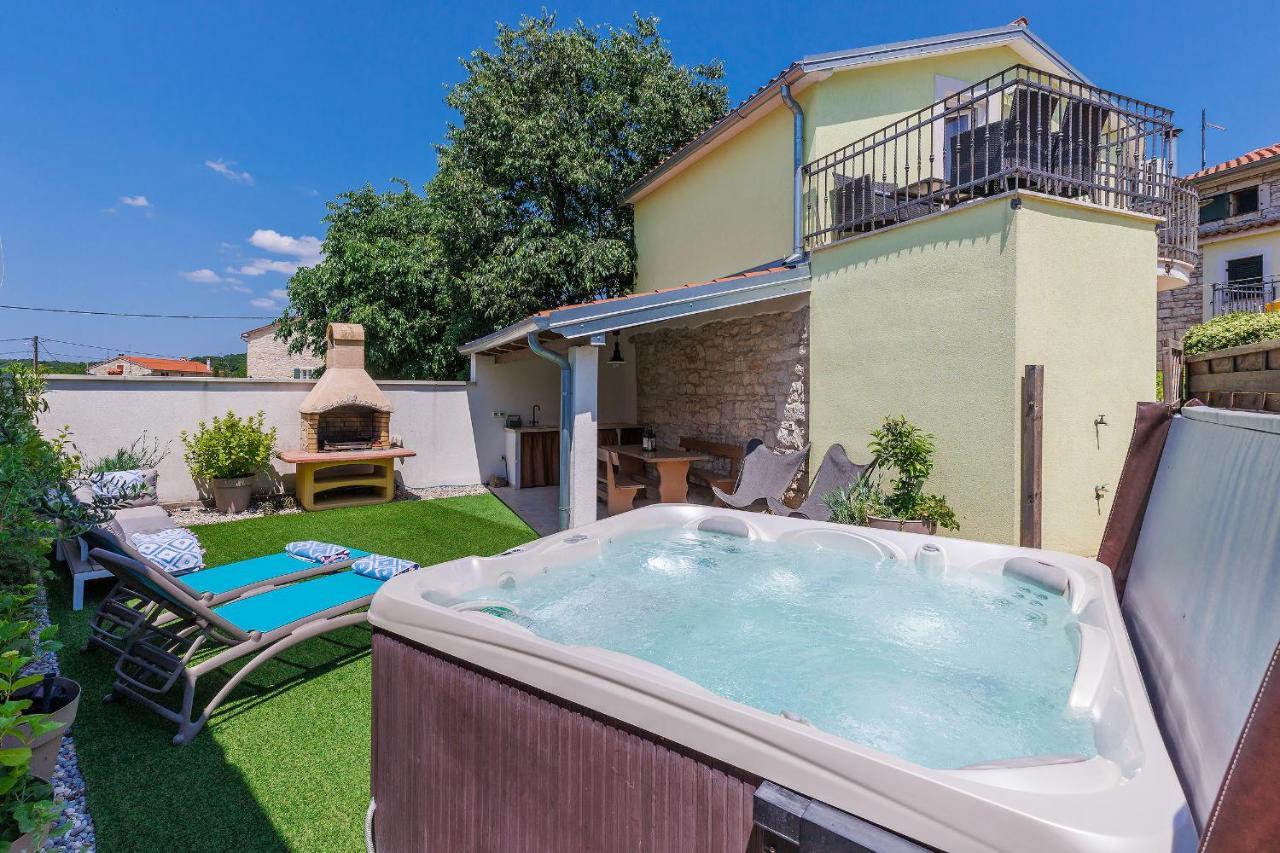 House Ana Villa กานฟานาร์ ภายนอก รูปภาพ
